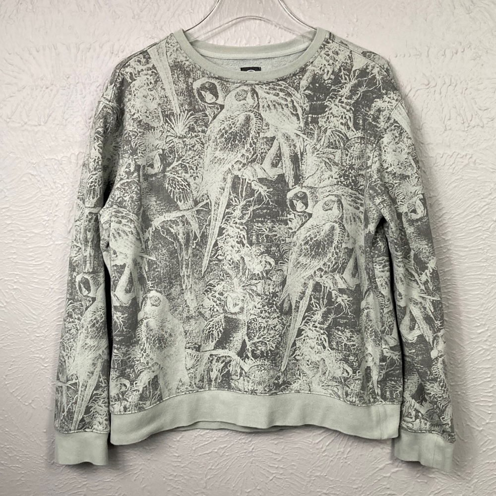 Volcom Classic Fit Sage Green Parrot Bird Print Long Sleeve Pullover Siz…